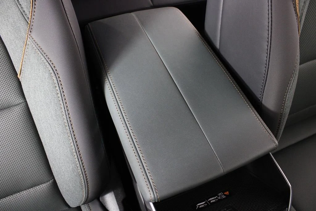 2026 GMC Terrain AT4 - Photo 18
