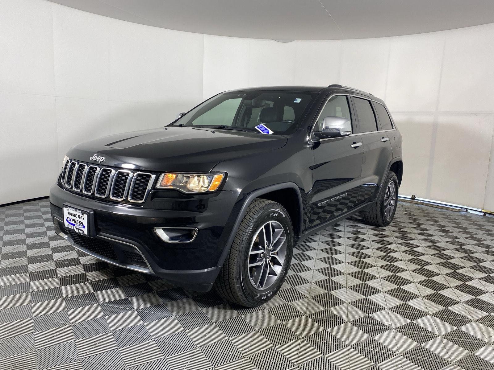 Used 2021 Diamond Black Crystal Pearlcoat Jeep Limited image 11