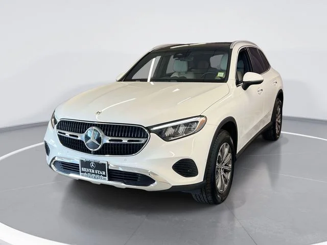 2026 Mercedes-Benz GLC GLC 300 4MATIC's photo