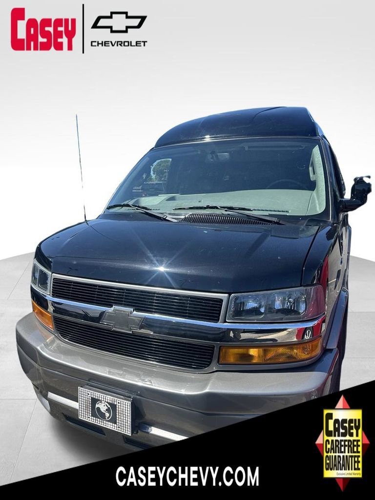2023 Chevrolet Express 2500 Work Van HD's photo
