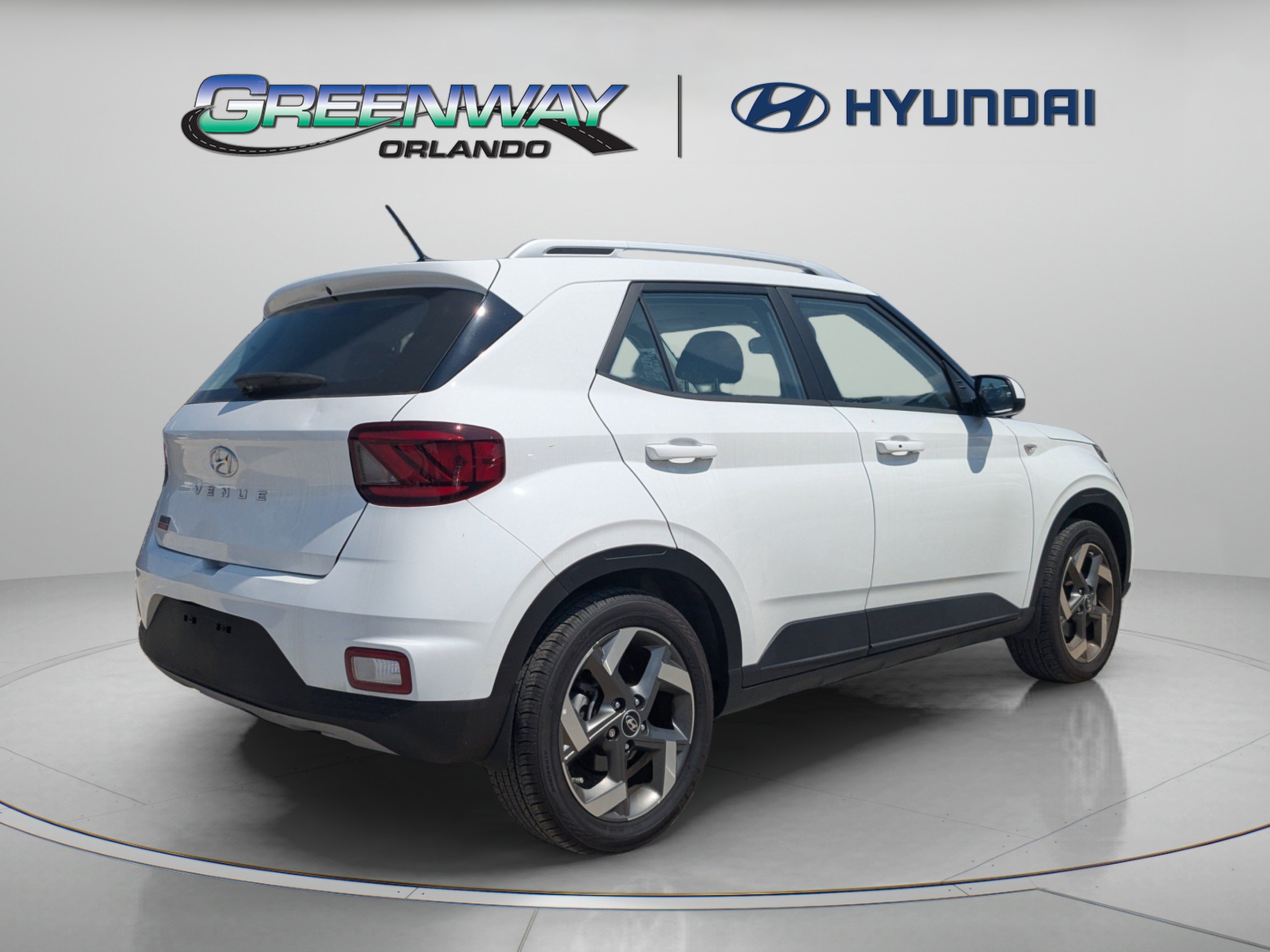 Certified Used 2025 Lunar White Hyundai SEL image 8