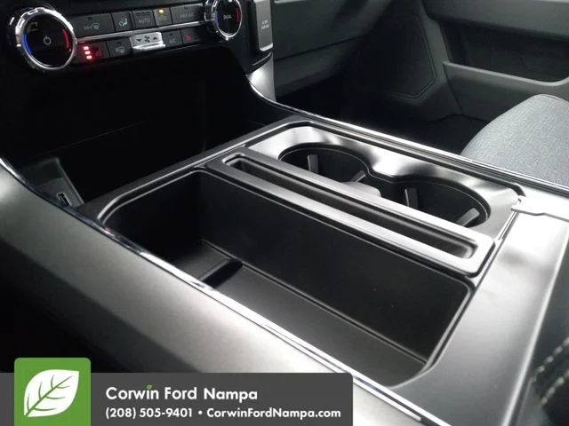 New 2026 Carbonized Gray Metallic Ford XLT image 18