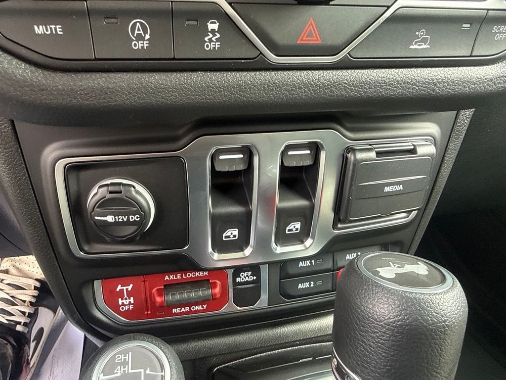 2026 Jeep Wrangler 2-Door Willys - Photo 23