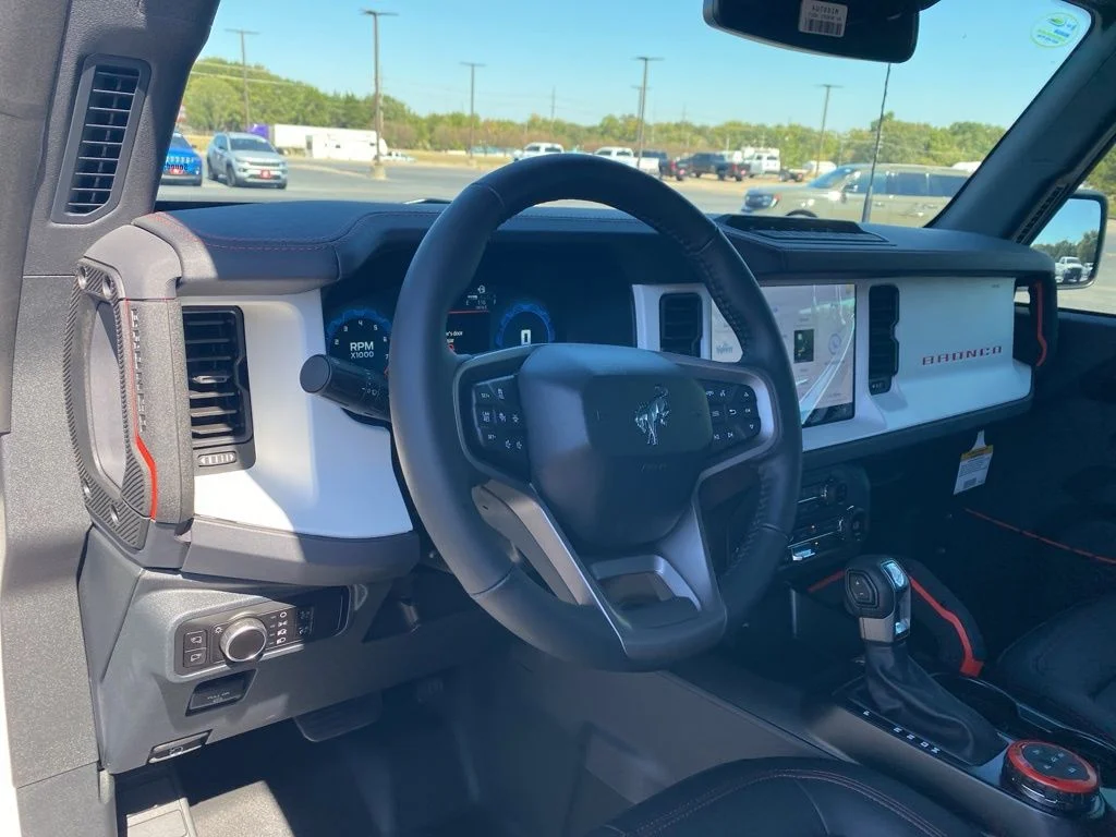 2025 Ford Bronco 2-Door Stroppe - Photo 14