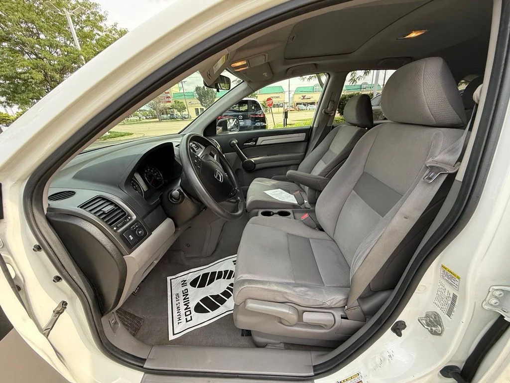 Used 2011  Honda EX image 11