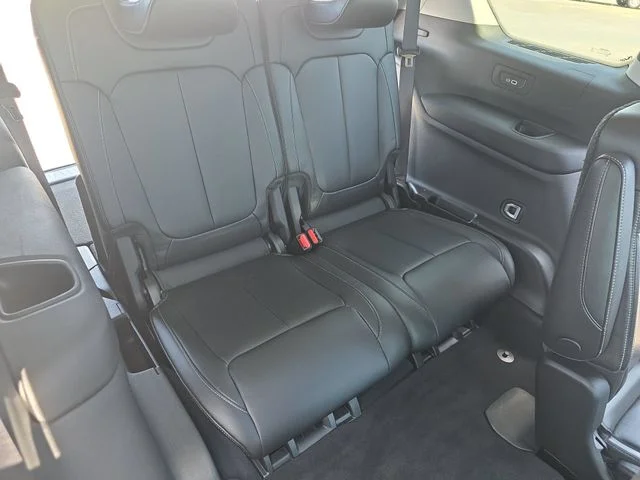 Used 2023 White Jeep Limited image 13