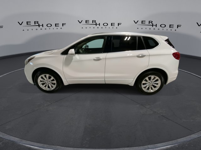 Used 2018 Summit White Buick Essence image 5