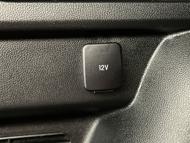 Used 2020 Blue Metallic Ford Titanium image 31