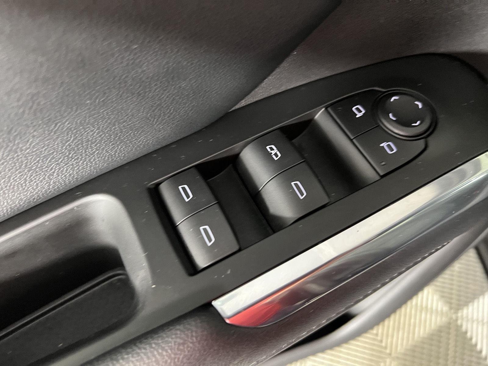 Used 2025 Mosaic Black Metallic Chevrolet AWD LT image 14