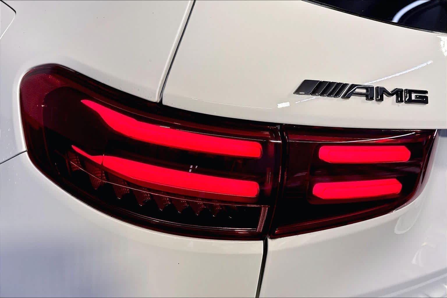 New 2026 Polar White Mercedes-Benz AMG® GLB 35 image 5
