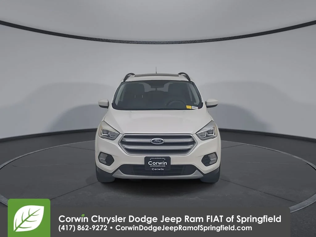 Used 2017 White Ford SE image 5