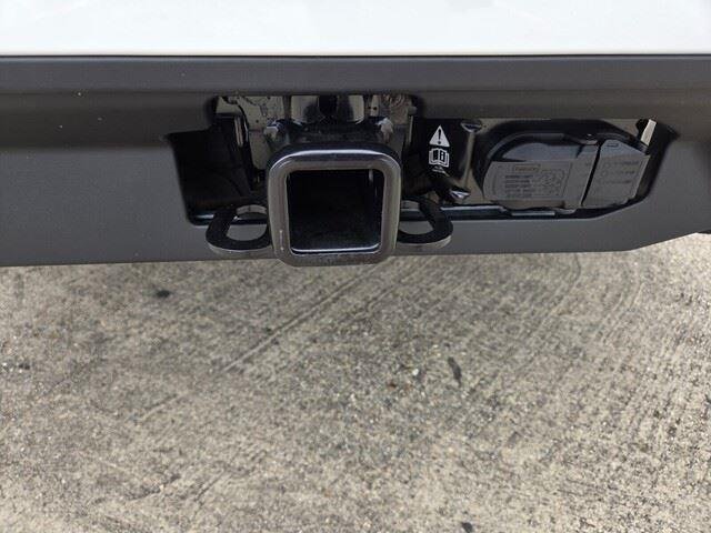 New 2026 Star White Metallic Tri-Coat Ford Tremor® image 32