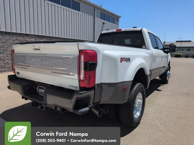 New 2026 Star White Metallic Tri-Coat Ford F-350® King Ranch® image 3