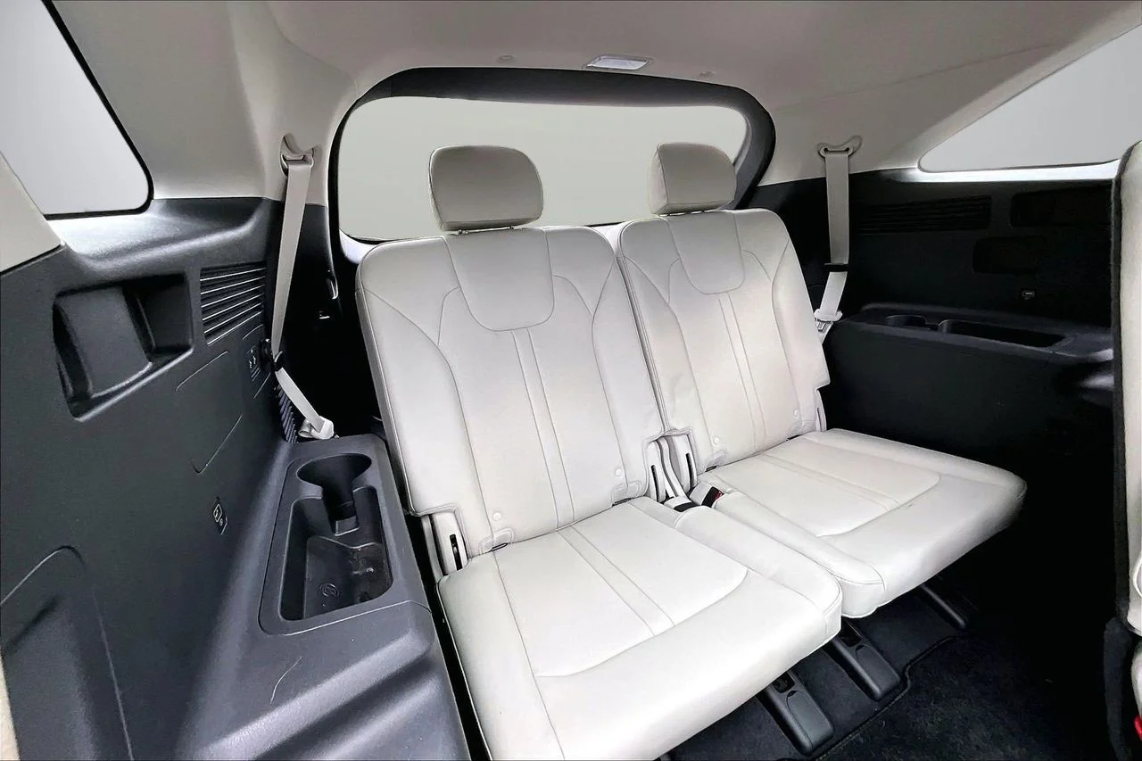 Certified Used 2022 White Kia SX image 26