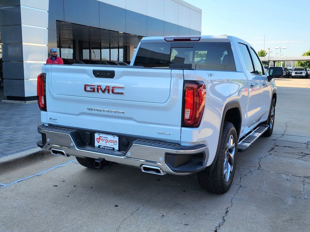 2026 GMC Sierra 1500 SLT - Photo 4