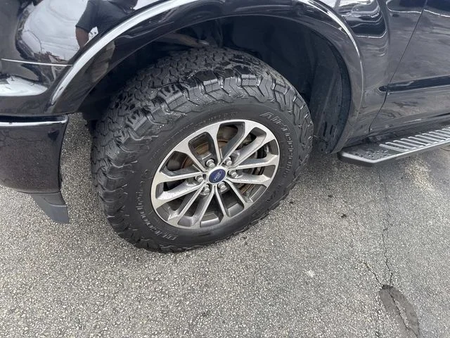 Used 2018 Black Ford XLT image 11