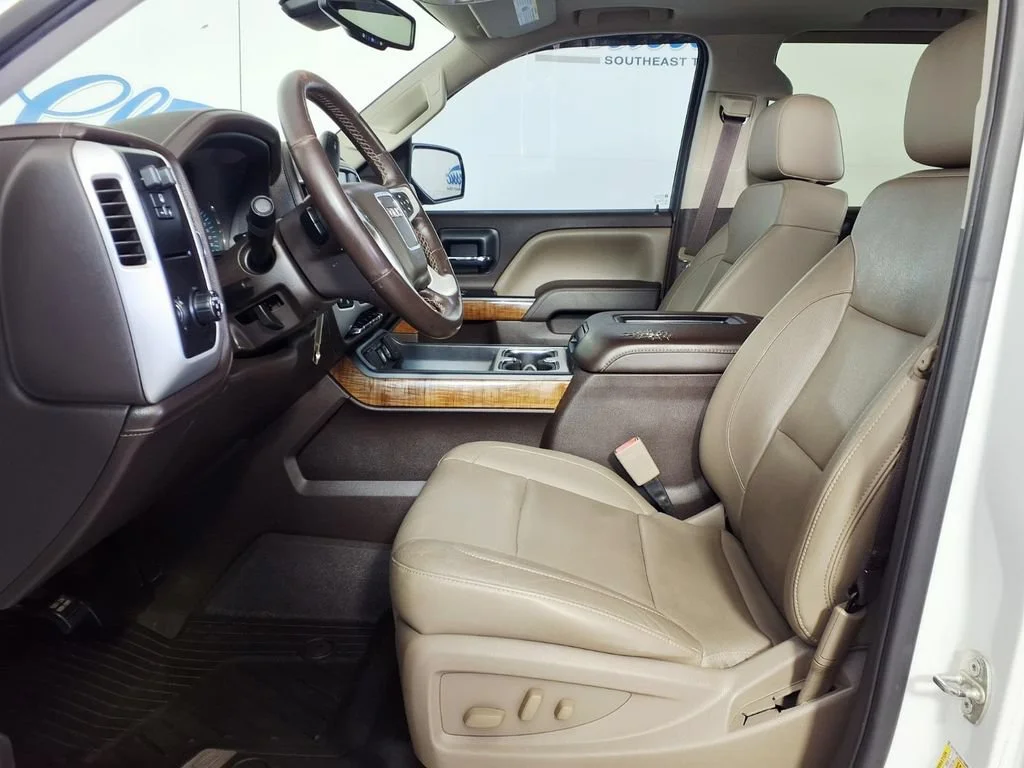 Used 2017 SUMMIT WHITE GMC SLT image 8