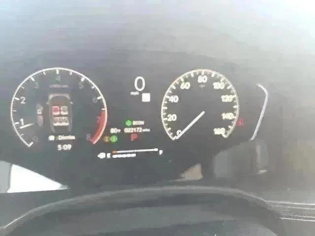 Used 2025  Honda Sport image 3