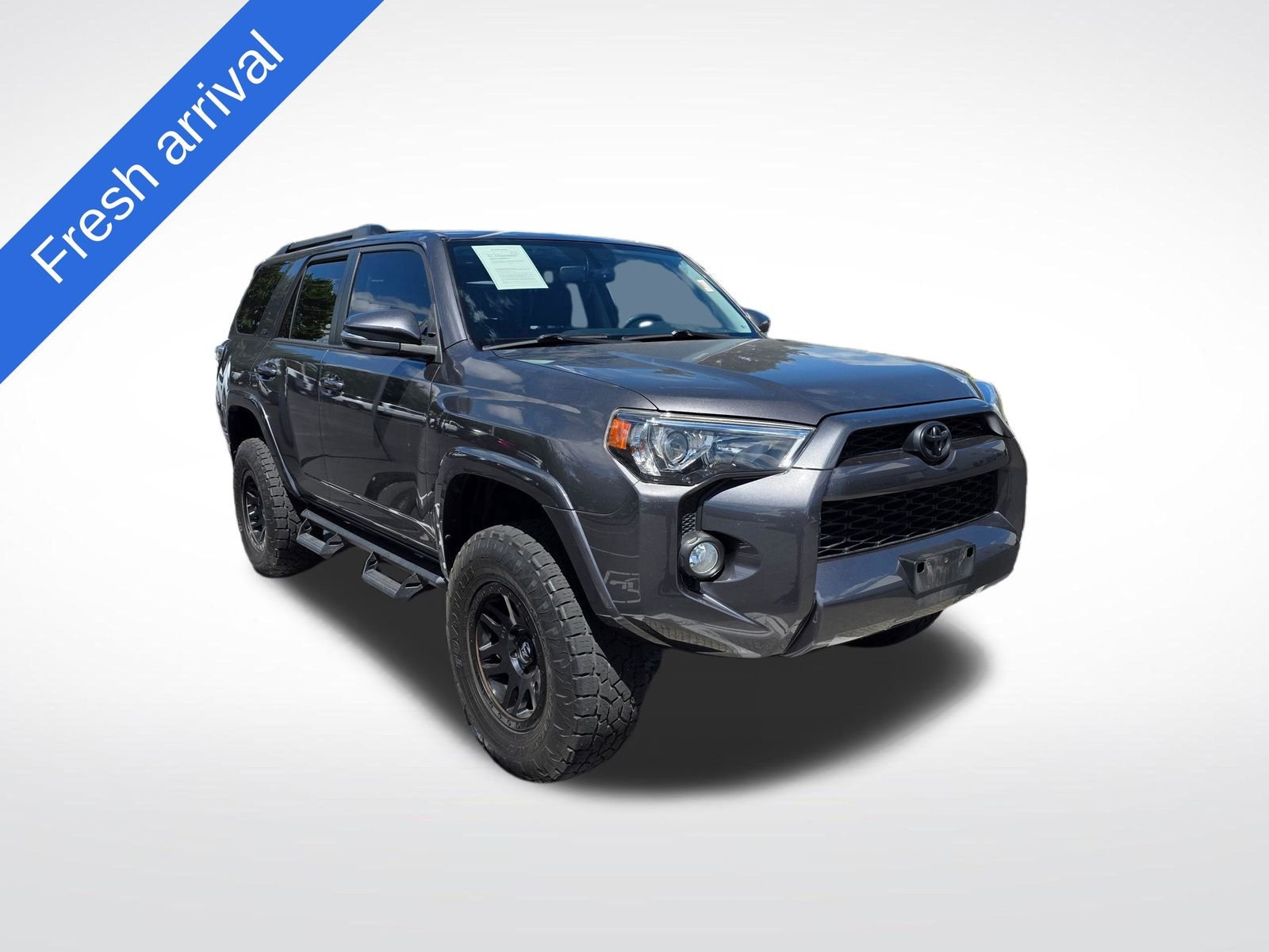 Used 2019 Magnetic Gray Metallic Toyota SR5 Premium image 1