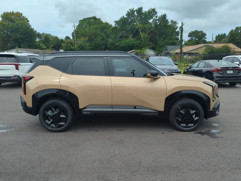 New 2027 Terrain Brown Kia X-Line S image 8