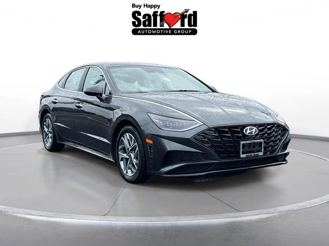 Used 2023 Gray Hyundai SEL image 10