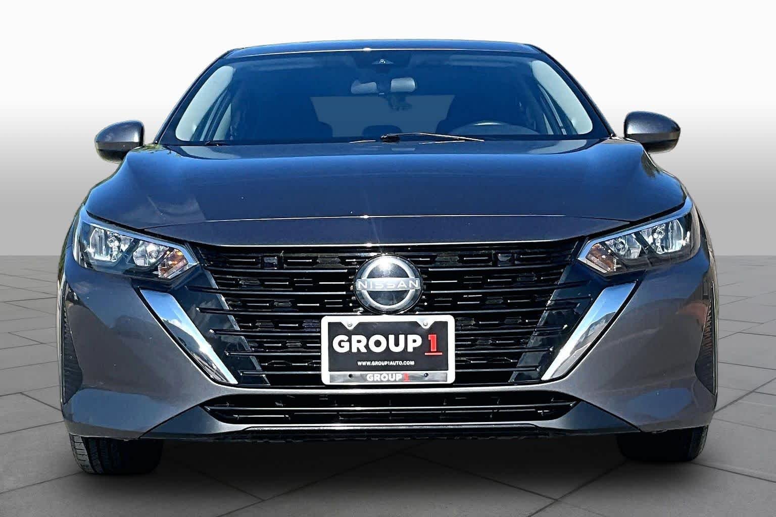 Certified Used 2024 Gun Metallic Nissan S image 4
