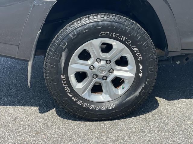 Used 2021 Gray Toyota SR5 Premium image 7