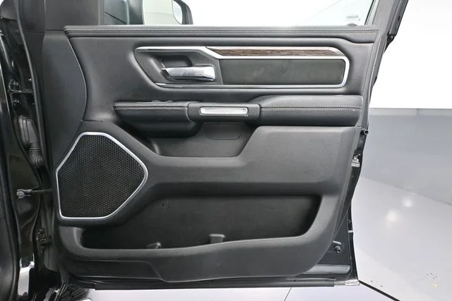 2019 RAM Ram 1500 Pickup Laramie - Photo 41