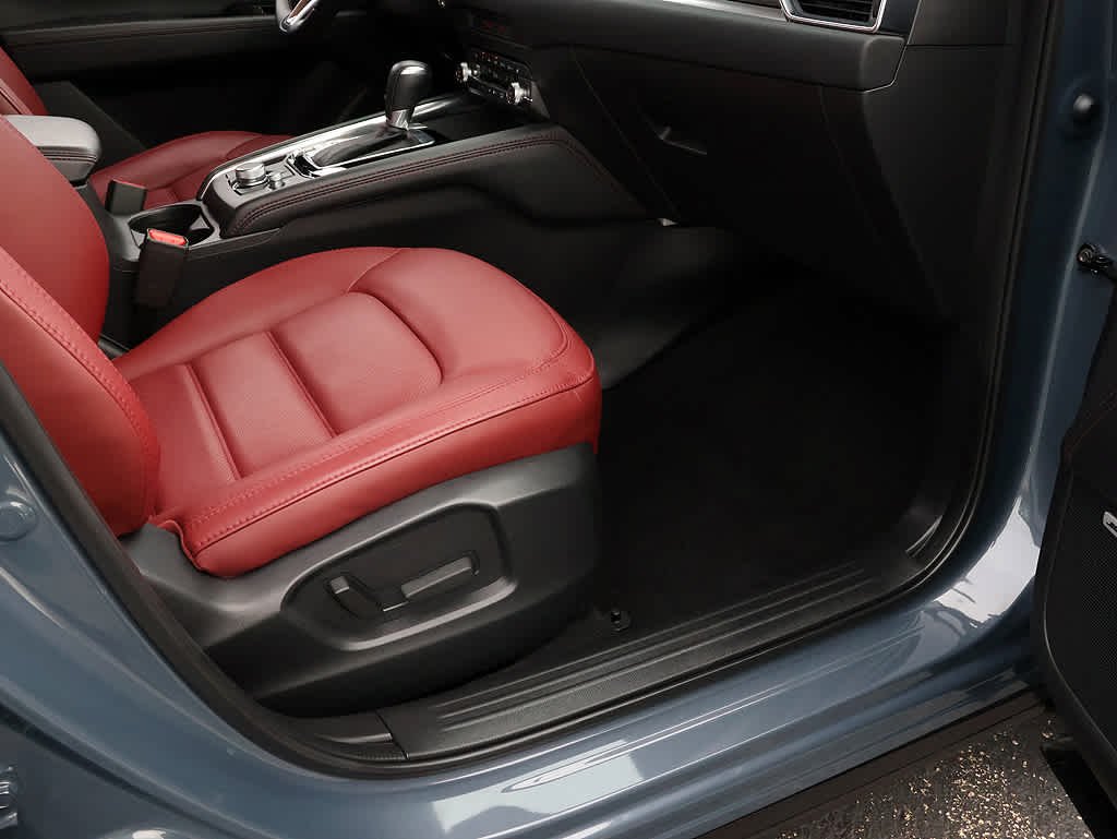 2025 Mazda CX-5 S Carbon Edition - Photo 32