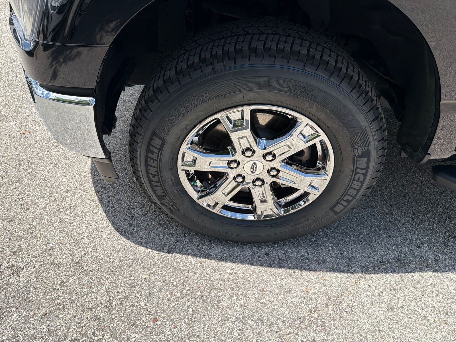Used 2023 Black Ford XLT image 11