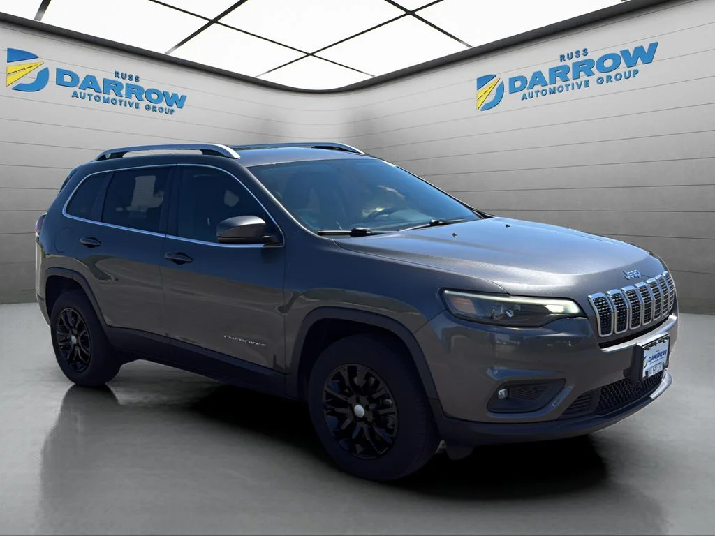 Used 2021 Gray Jeep Latitude Plus image 7