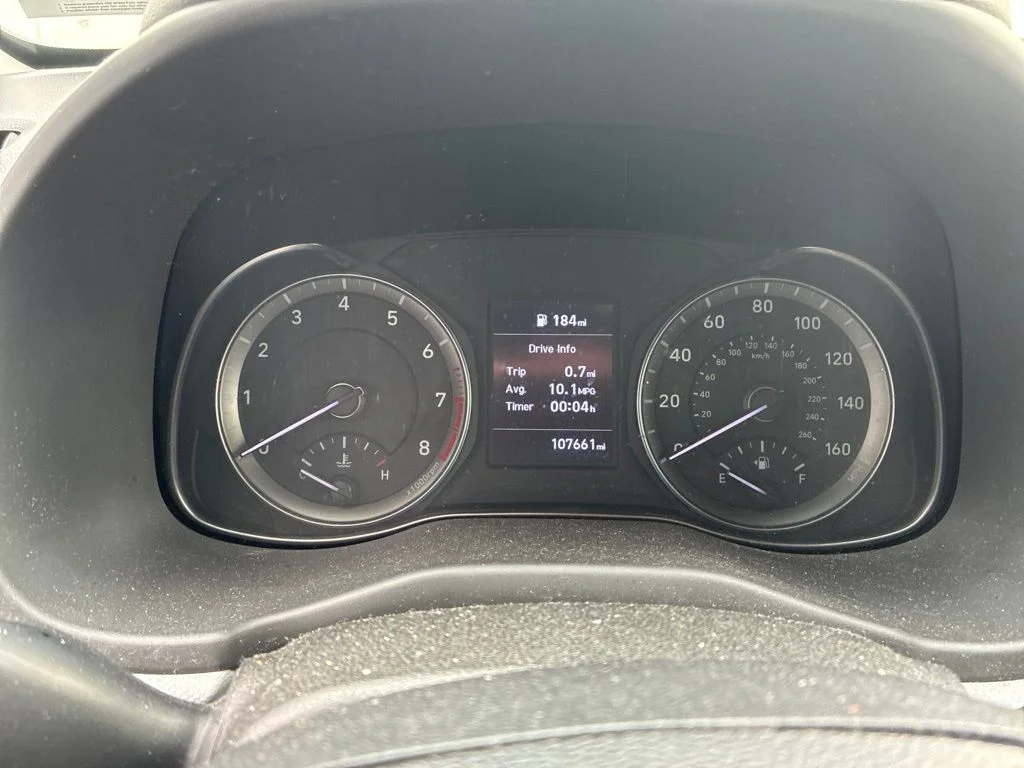 Certified Used 2019 Gray Hyundai SE image 8