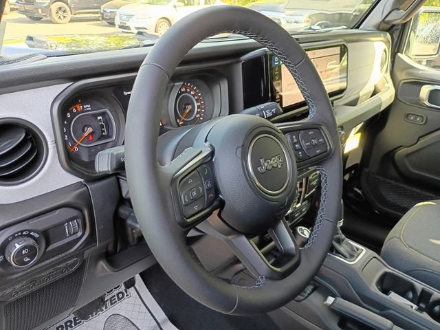 New 2026 Black Clear-Coat Exterior Paint Jeep Sport S image 11