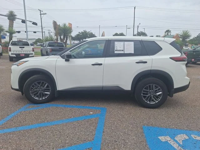 Used 2025 White Nissan S image 4