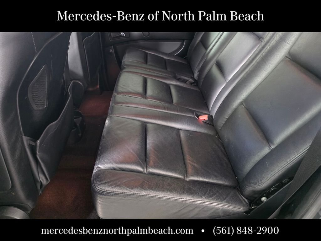 Used 2016 Black Mercedes-Benz G 550 image 13