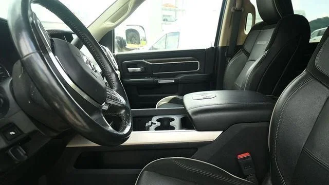 Certified Used 2019 Diamond Black Ram Laramie image 19