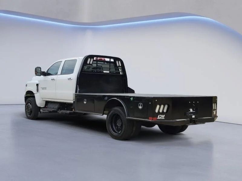 Used 2024 Summit White Chevrolet Work Truck image 4