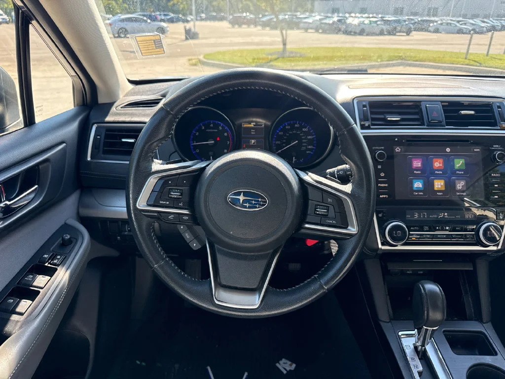 Used 2018 Twilight Blue Metallic Subaru 2.5i Premium image 19
