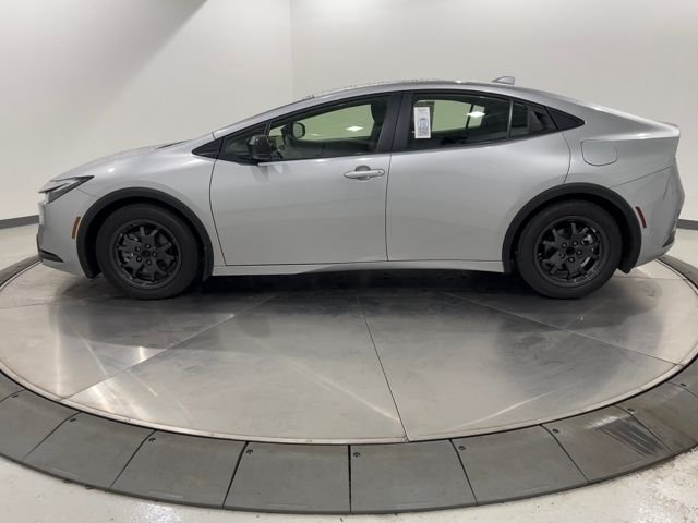 Used 2025 Toyota Prius SE with VIN JTDACACU2S3044972 for sale in Hagerstown, MD