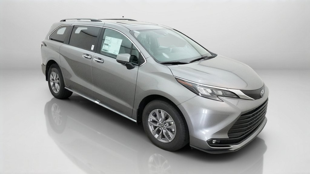 New 2026 Heavy Metal Toyota XLE image 35