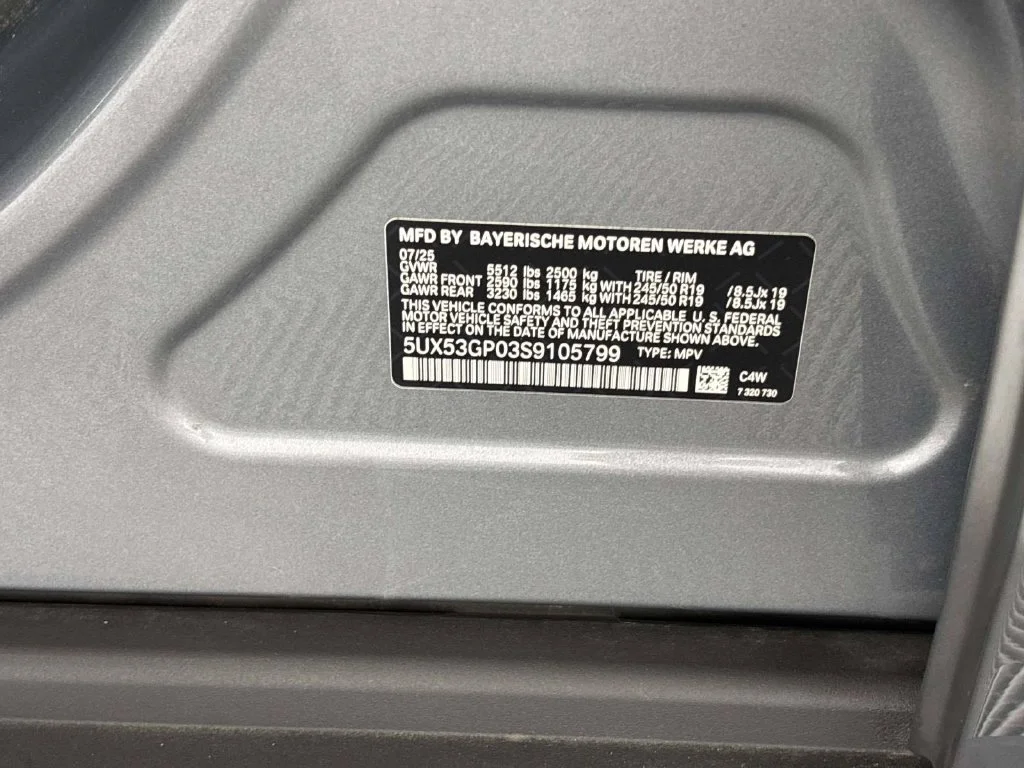 Used 2025 Gray Metallic BMW 30 xDrive image 32