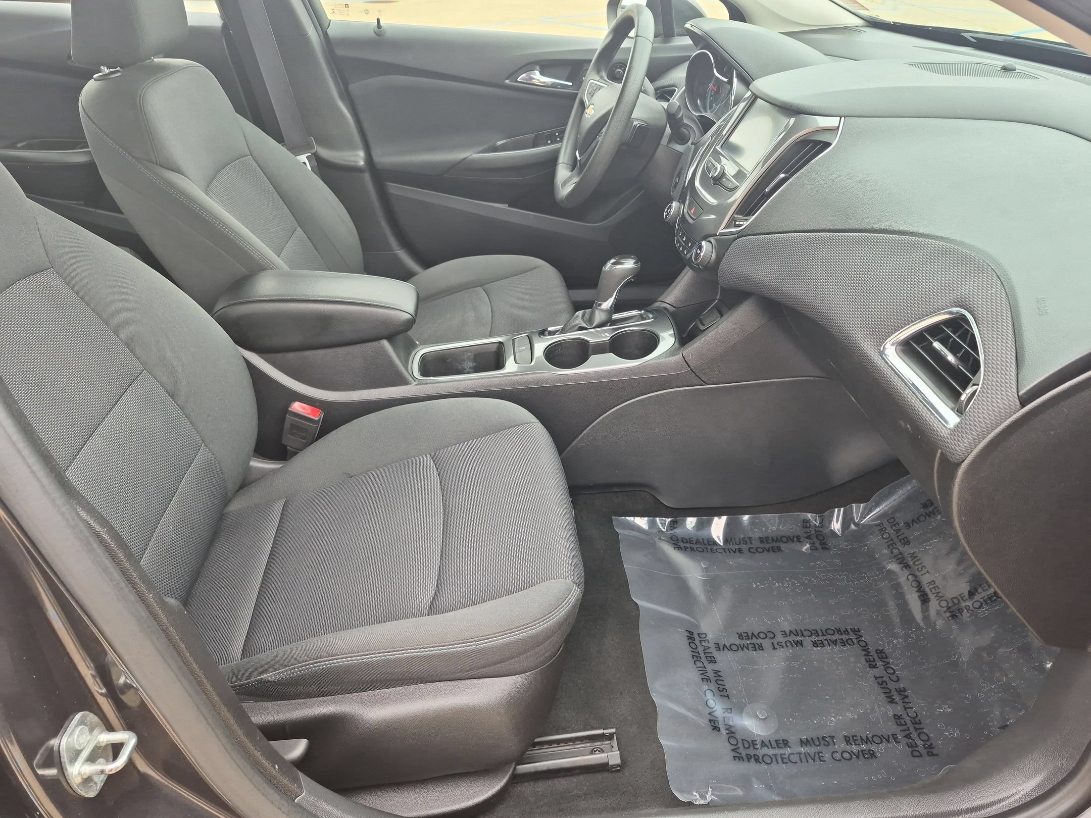 Used 2016 Tungsten Metallic Chevrolet LT image 29