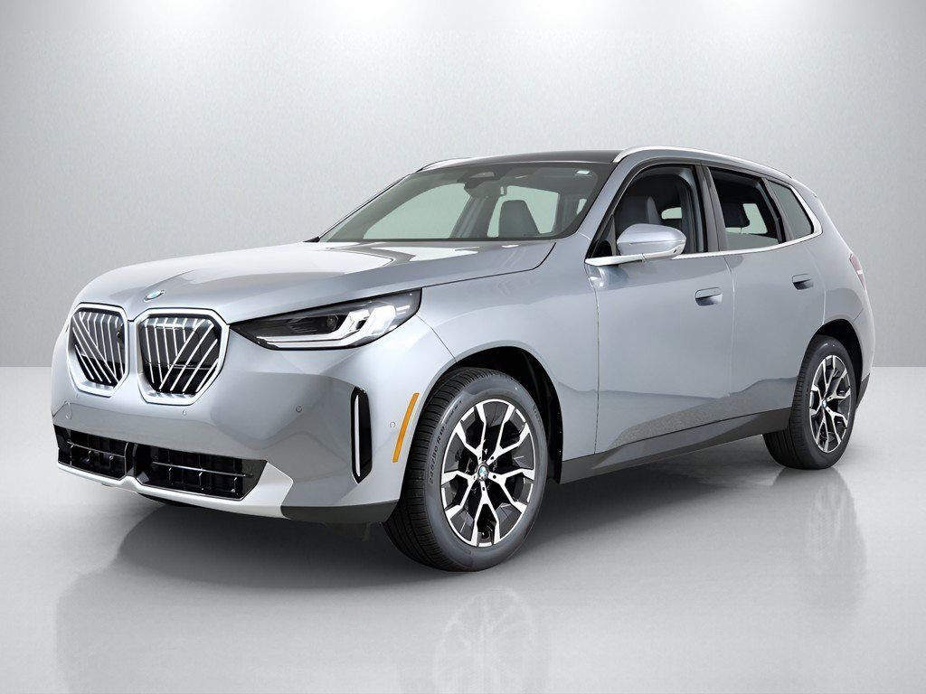 Used 2026 Skyscraper Grey Metallic BMW 30 xDrive image 1