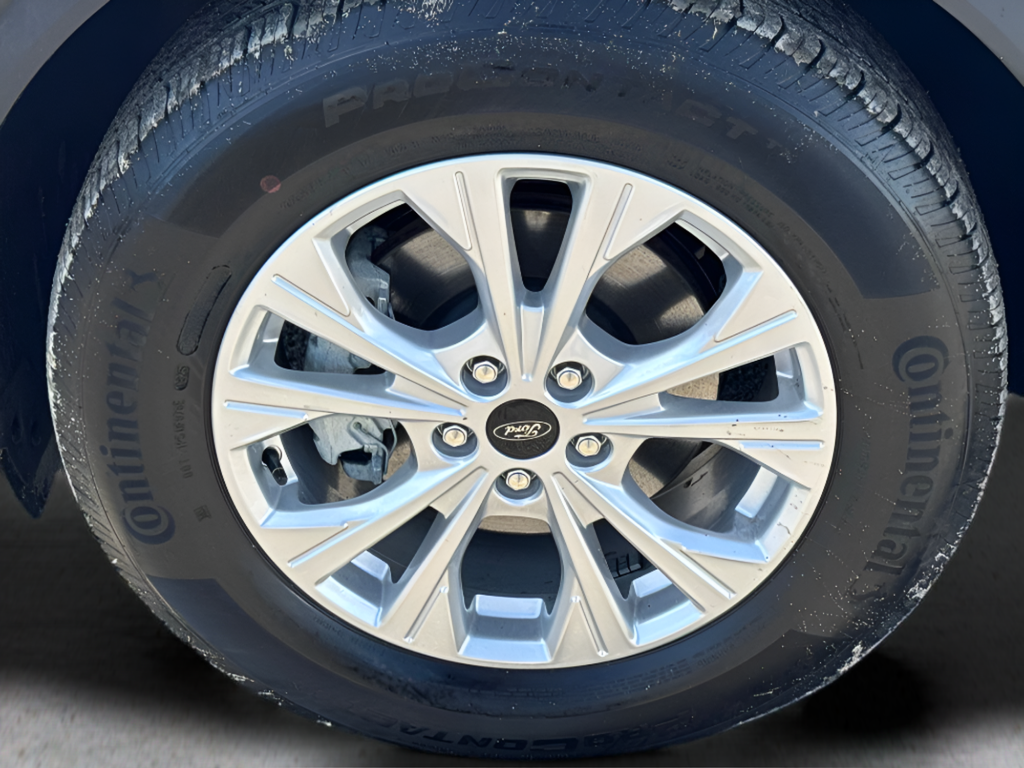 Used 2025 White Ford Active image 29