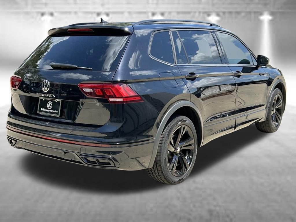 Certified Used 2024 Black Volkswagen 2.0T SE R-Line Black image 5