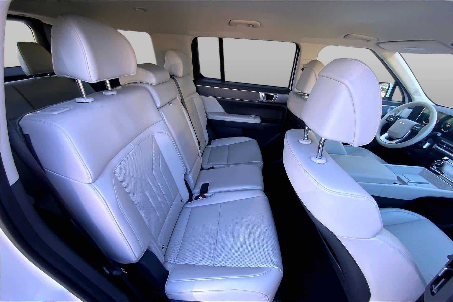 Used 2026 Serenity White Hyundai SEL image 19