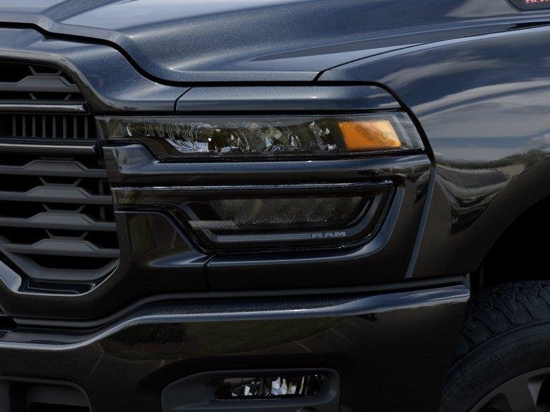 New 2026 Diamond Black Crystal Pearl-Coat Exterior Paint RAM Big Horn image 10