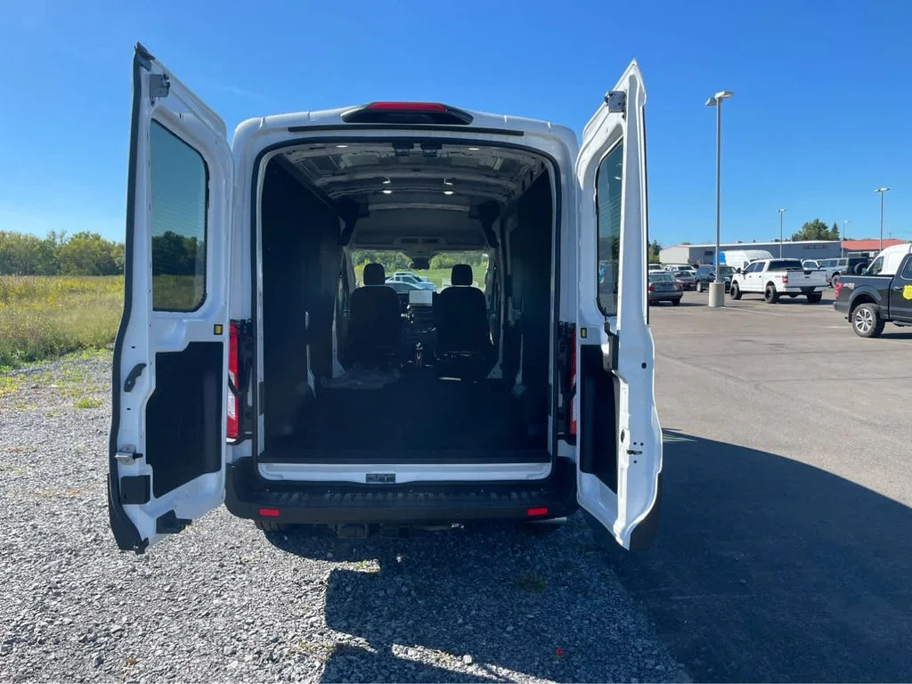 2025 Ford Transit Van Base - Photo 10