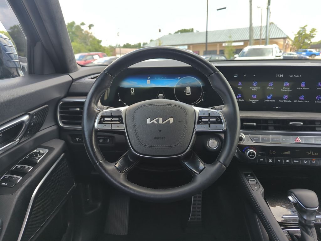 Used 2024 Black Kia SX-Prestige X-Line image 17