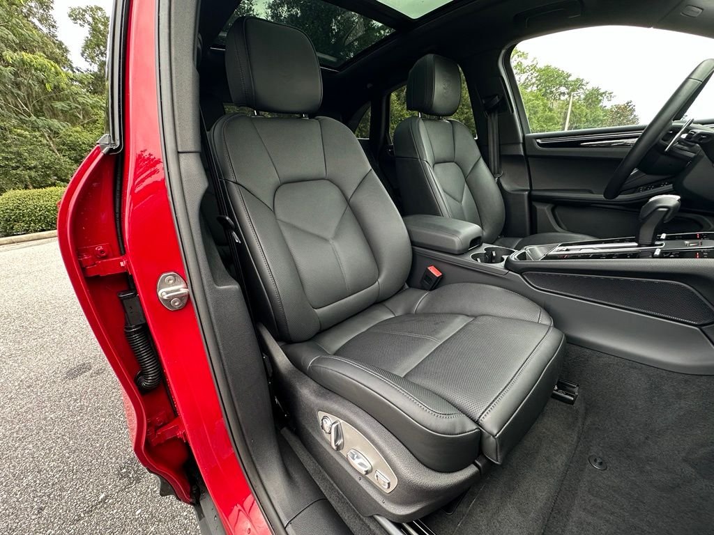 Used 2026 Red Porsche  image 20